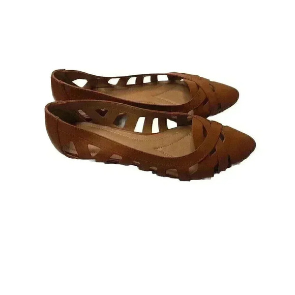 New Directions Radonna 9.5M Cognac Slip On Loafers Vented Pointed Toe - Picture 1 of 7